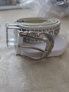 White Studded Women’s Belt with Silver Buckle